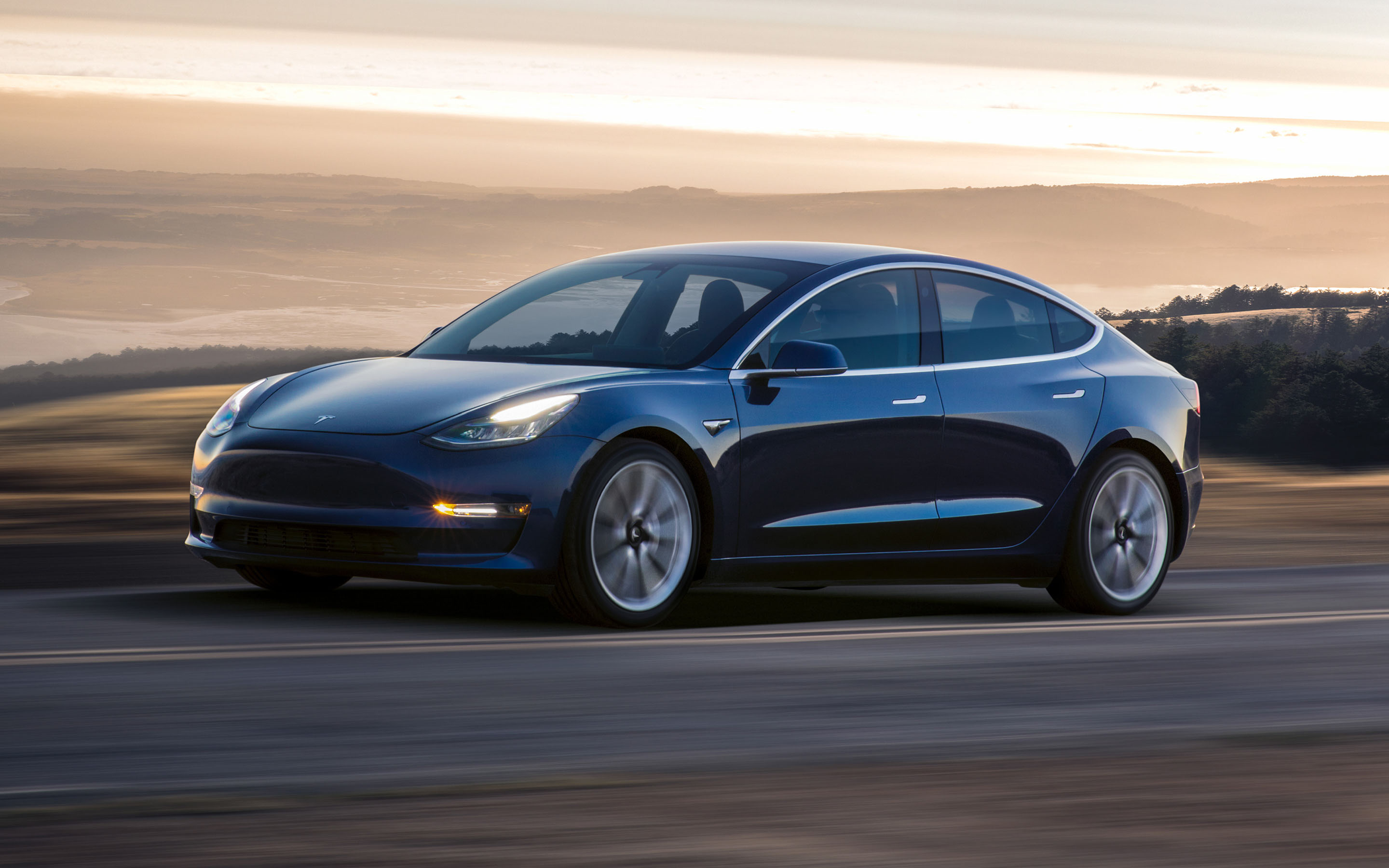 Photo By: Tesla.com